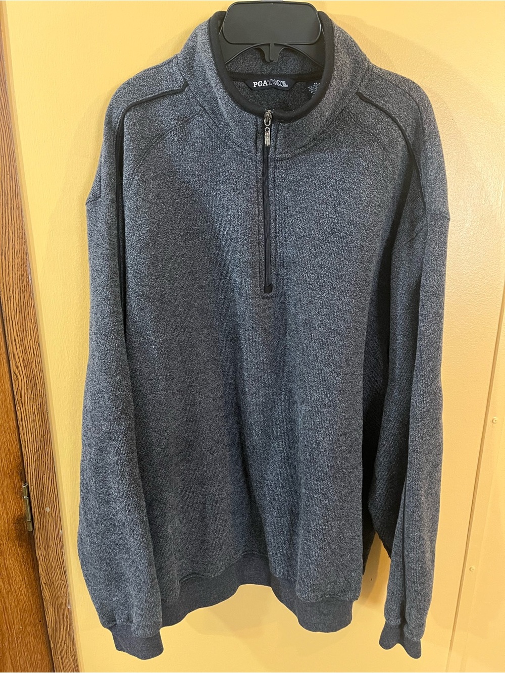 PGA TOUR Men's Dark Charcoal Heather Quarter-Zip Pullover Size XL